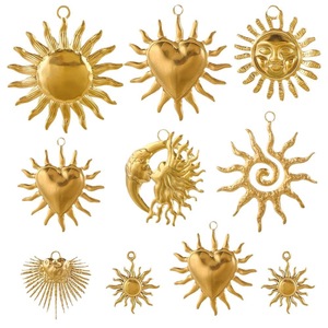 Ciondoli in acciaio inossidabile placcato oro 18 carati P262 con smalto a forma di sole e cuore per creazione gioielli, accessori fai da te per collane e bracciali - Product Image 5