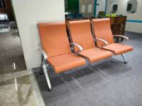 Chaises modernes de salle d'attente Accoudoir en cuir PU Salle à manger multifonctionnelle Salle de sport Lobby Conférence Réception Invité Sièges Cliniques Aéroports