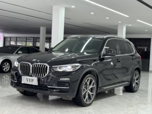 Venta caliente usado <span class=keywords><strong>BMW</strong></span> <span class=keywords><strong>X5</strong></span> SUV 2019-2023 Barato 2020 China Coches con caja de cambios manual Asientos de cuero R18 Neumáticos AWD Drive Dirección izquierda - Product Image 3