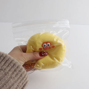 Juguete antiestrés de pato sonriente para amasar, adorable juguete de apretar para niñas pequeñas - Product Image 4