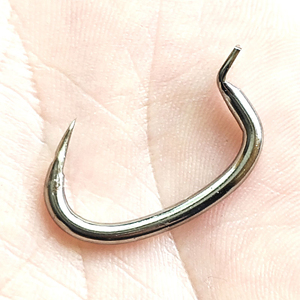 1OUTKIT 1 pièce/lot Hameçons triples de pêche en acier à haute teneur en carbone, hameçons artificiels rigides et courbés rouges pour leurres, pour rivière, tailles 4 <span class=keywords><strong>6</strong></span> 8 10 - Product Image 4