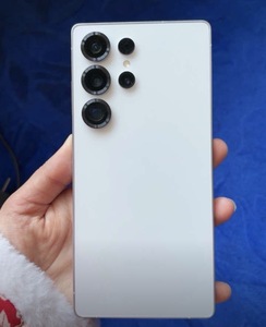 Pour S25 Ultra : Processeur Déca-Core, Écran FHD, Prise en charge du français, Idéal pour la détente à la maison, les activités de plein air, les trajets quotidiens, et une expérience musicale immersive. - Product Image 1