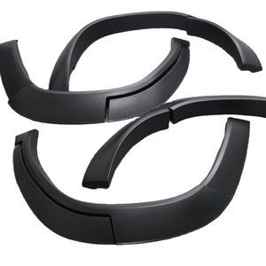 KQD Vente en gros d'accessoires extérieurs pour voitures, autres accessoires, élargisseurs d'ailes pour Toyota Fortuner 2017 - Product Image 1