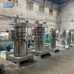 Presse hydraulique automatique pour l'extraction d'huile de noix de coco vierge, d'olive, de soja, de sésame et de noix - Product Image 1