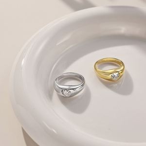 Anillos de Plata S925 con Baño de Oro, Diseño Personalizado Dylam para Mujeres y Niñas, Superficie Pulida, Forma de Corazón, con Circonio 5A - Product Image 2