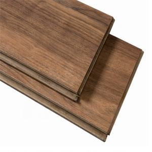 Suelo laminado moderno para interiores de 12mm azul <span class=keywords><strong>Euca</strong></span> Decape Tecnología alemana Instalación fácil con clic AC4 Suelo Laminado De Madera - Product Image 1