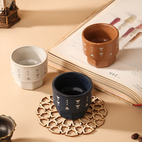 Tasse à café en céramique empilable d'Arabie Saoudite, motif géométrique tribal, tasse à Qahwa arabe avec logo personnalisé