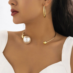 Geometric Asymmetric Bead <strong>Collar</strong> Cool Style <strong>Metal</strong> Round Large Pearl Bead Opening <strong>Collar</strong> - Product Image 2