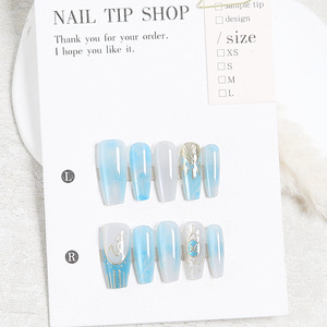 <span class=keywords><strong>Ongles</strong></span> à presser pleine couverture pour l'été, style français, forme amande, <span class=keywords><strong>bleu</strong></span> <span class=keywords><strong>ciel</strong></span> et détails dorés nautiques, sans besoin de salon - Product Image 1