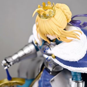 Figurine de 20 cm, dérivé populaire de l'animation de jeu Fate <span class=keywords><strong>Stay</strong></span> <span class=keywords><strong>Night</strong></span>, modèle Saber, figurine en PVC, statue d'<span class=keywords><strong>anime</strong></span>, jouet poupée - Product Image 2