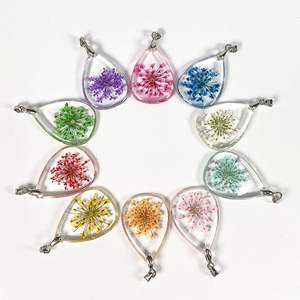 Colgante de joyería Bohemia, <span class=keywords><strong>collar</strong></span> de corazón de amor de cristal de aleación, flor seca amarilla, <span class=keywords><strong>collar</strong></span> acrílico geométrico - Product Image 2