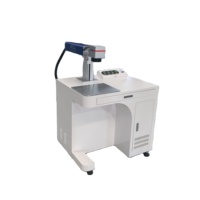 Machine de gravure de plaque de nom de bureau de haute précision, machine de découpe laser à fibre 20W 30W 50W pour bijoux
