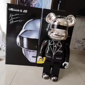 ตุ๊กตาหมีพังก์ <span class=keywords><strong>Bearbrick</strong></span> 400% แบบขายส่ง ตัวต่อพลาสติก หมีโหด ตัวละครเคลือบเงา สำหรับใช้ในบ้าน - Product Image 5