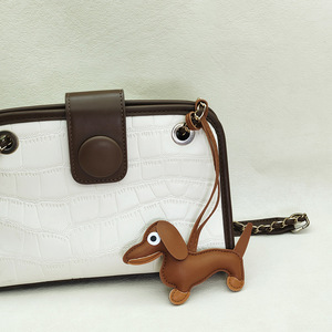 <span class=keywords><strong>Venta</strong></span> caliente personalizado perro diseñador Pu cuero llavero bolsa encanto colgante coche llavero <span class=keywords><strong>de</strong></span> lujo llavero - Product Image 4
