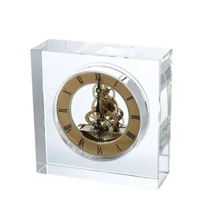 廉价迷你方形水晶玻璃桌子钟架促销定制3d激光雕刻标志水晶时钟纪念品