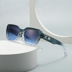 Lunettes de soleil carrées modèle populaire pour hommes européens et américains avec lentille PC UV400 pour la photographie de rue commerce extérieur transfrontalier - Product Image 2