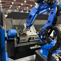 Yaskawa Motoman AR1440 Robot 6 axes automatisation soudage robotique avec MotoWeld RD350S pour le soudage de support de toilette