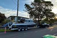 Bateaux de pêche en aluminium de 7,5 m (25 pieds) Perth, populaires pour la pêche en haute mer, soudés, en aluminium de qualité marine 5083, pour usage familial, bateaux rapides Gospel