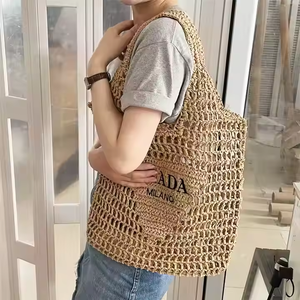 Nuove borse da donna con marchio a triangolo in paglia borsa in rafia da spiaggia - Product Image 6