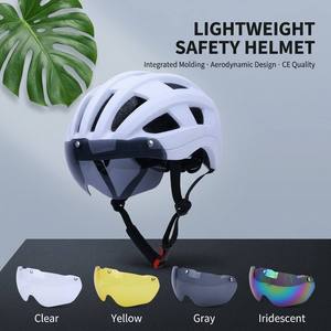 Volwassen Unisex Veiligheidsfietshelm met Kleurveranderend Magnetisch Vizier, All-in-One Ademend Ontwerp voor Mountainbike & Wegfietsen - Product Image 4