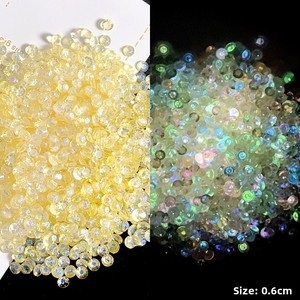 Boule de verre artisanale style macramé, phosphorescente, à fond plat, scintillante, ornée de micro-diamants et de cristaux, avec rembourrage sonore 14 - Product Image 4