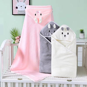 Peignoir pour bébé <span class=keywords><strong>de</strong></span> classe A, serviette <span class=keywords><strong>de</strong></span> <span class=keywords><strong>bain</strong></span> à capuche portable pour enfants, motif <span class=keywords><strong>carré</strong></span>, vente en gros, <span class=keywords><strong>cape</strong></span> <span class=keywords><strong>de</strong></span> <span class=keywords><strong>bain</strong></span> pour bébé <span class=keywords><strong>de</strong></span> dessin animé - Product Image 4