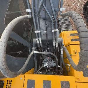 Excavatrice hydraulique sur chenilles Hyundai 225, travaux publics/terrestres, excavatrice Hyundai d'occasion - Product Image 3