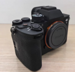 กล้องดิจิตอล Sony A7 V มิเรอร์เลส รุ่น A7 Mark V มือสอง - Product Image 3
