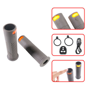 Empuñadura de manillar de <span class=keywords><strong>patinete</strong></span> RTS con luz de giro para <span class=keywords><strong>patinete</strong></span> eléctrico <span class=keywords><strong>Xiaomi</strong></span>, manillar de goma, <span class=keywords><strong>cubierta</strong></span> de silicona con luz de giro - Product Image 1