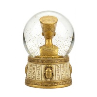 Fabricant de globes à neige personnalisés produit des statues de pharaons égyptiens, souvenirs touristiques, globes à eau pyramidaux personnalisés en résine.