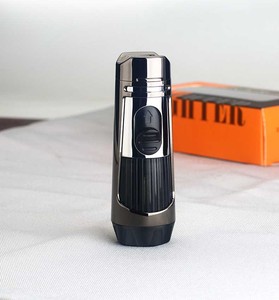 Nouveau briquet gonflable Portable Double flamme bleue avec coupe-cigare porte-cigare multi-fonction briquet à <span class=keywords><strong>gaz</strong></span> Portable en gros - Product Image 3