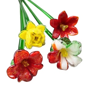 Décoration d'art moderne, création artisanale rétro, roses simulées à longue tige, pièces en <span class=keywords><strong>verre</strong></span> <span class=keywords><strong>de</strong></span> Murano, vitrail, fleur <span class=keywords><strong>de</strong></span> <span class=keywords><strong>tulipe</strong></span>, art populaire - Product Image 1