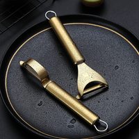 Goud Roestvrijstalen Appelfruit Met Goud Titanium Plating Antislip Handvat Vaatwasser Safe Set Van 2 Aardappel Groenteschiller