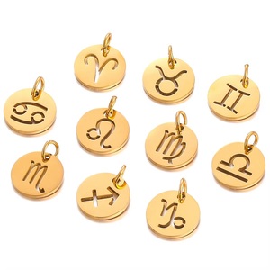 12 colgantes de acero inoxidable del horóscopo ahuecados Sagitario Piscis Libra Gemini constelaciones encantos accesorios de joyería para mujer - Product Image 1