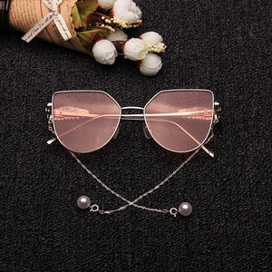 Gafas de sol Ocean Red de metal con cadena y diseño de alas para mujer, protección UV400, montura dorada, lentes AC tipo 3, gafas de sol - Product Image 1