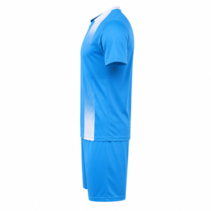 Vente directe d'usine, uniforme de football d'été pour hommes, 100% polyester, 180 g/m², imprimé par sublimation, respirant, séchage rapide, antibactérien - Product Image 3