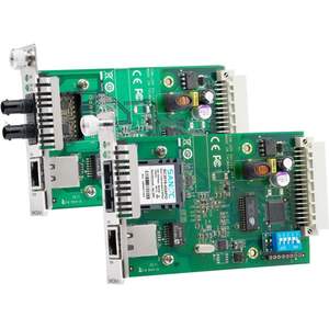 Módulo Convertidor de Fibra Óptica Moxa CSM-200-1213 con Interfaz Ethernet Industrial - Product Image 1
