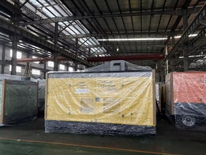 Kompresor Udara Sekrup Bertekanan Tinggi Kaishan LGCY35/25 dengan Mesin Diesel Cummins, Terpasang di <span class=keywords><strong>Skid</strong></span>, untuk Pengeboran Sumur Air dan Pertambangan - Product Image 1
