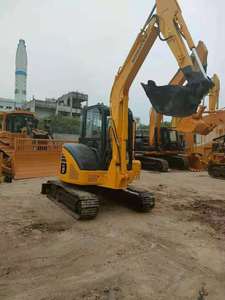 Mini-excavatrice sur chenilles Komatsu PC55MR d'occasion, modèle 2023, 5,5 tonnes, faible nombre d'heures, godet de 0,2 m, puissance de 31,8 kW, pompe d'origine Shandong, roulement. - Product Image 3