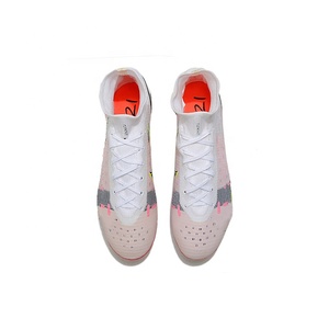 Chaussures de football en toile respirante de qualité supérieure Sufei pour hommes et garçons, durables et confortables, pour les sports d'hiver en plein air - Product Image 3