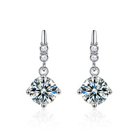 S925 argent Sterling plaqué or quatre griffes 1ct Moissanite boucles d'oreilles pour bijoux de fête de mariage avec certificat