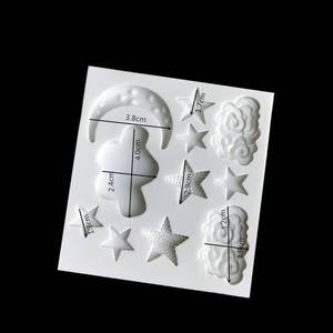 <b>Star</b> and Moon Shaped Eco-Friendly Silicone Rubber Cake Mold DIY Gummy <b>Chocolate</b> Baking Tool - Product Image 5