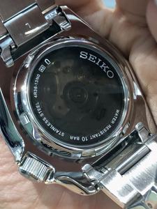 Montre-bracelet sportive rétro tendance pour homme SRPJ45 47K1, montre mécanique lumineuse avec bracelet en acier inoxydable et affichage à aiguilles - Product Image 4