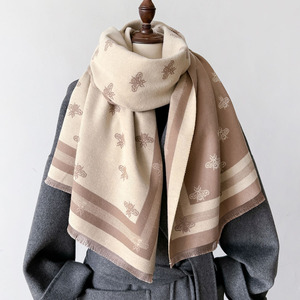 Bufanda con Diseño Personalizado OEM con Patrón de Abejita para Mujer, Pashmina Cálida, Chales Extra Grandes, Estolas Largas, Bufanda Gruesa de Cachemira para Invierno - Product Image 6