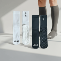 Chaussettes de sport de football en coton respirant pour hommes et femmes, tricotées en hiver, épaisses, avec logo personnalisé, antidérapantes