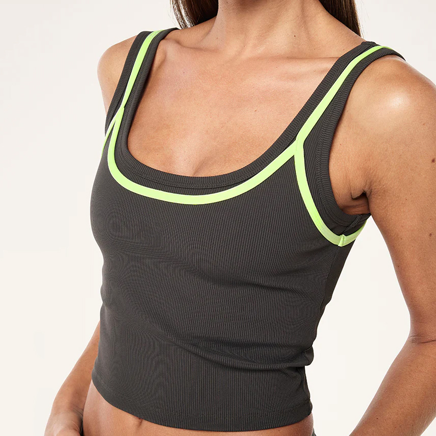 Wholesale Custom Premium Women Contrast Trim Ribbed Yoga Tank Top Slim Fit Square Neck Lightweight Buttery Soft Cropped Sports