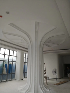 Columna Decorativa Personalizable GRG para Vestíbulo de Hotel, Centro Comercial, Restaurante, Pilar Interior con Cabezal Ovalado, Acabado Blanco Mate Liso - Product Image 5
