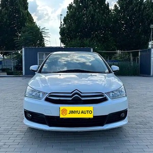 Citroën C-Elysée 1.6L d'occasion – Berline française pratique, simple, 5 places, conduite à gauche, sans franges, pour le transport - Product Image 3