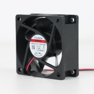 Ventilateur axial de refroidissement SUNON MF60251VX-1000C-A99 électrique 60x60x25mm 12VDC 130mA 1.56W 5200RPM 27.0CFM à roulement à billes pour armoire et onduleur - Product Image 4