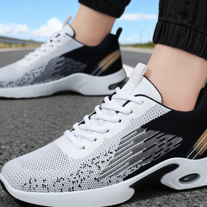 Chaussures d'entraînement professionnelles avec amorti, design respirant et confortable pour hommes et femmes. - Product Image 3